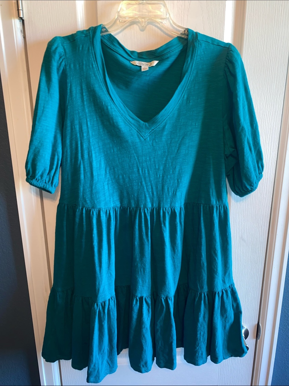The Pioneer Woman Teal V-Neck Tiered Tunic